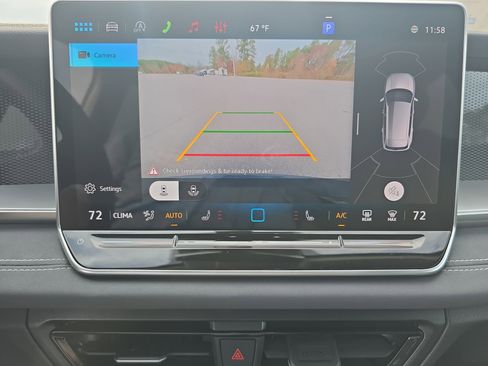 New 2026 Volkswagen Tiguan SE FWD image 23