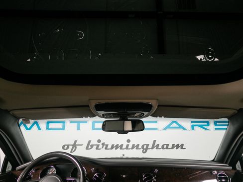 Used 2013 Bentley Mulsanne w/ Premiere Specification Pkg image 43