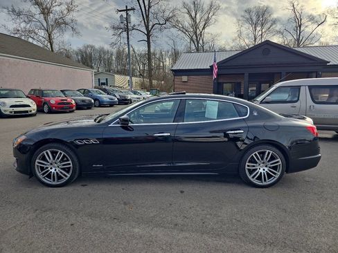 Used 2017 Maserati Quattroporte S GranSport image 3