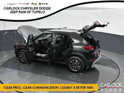 Used 2025 Chevrolet TrailBlazer LT AWD/4WD image 53