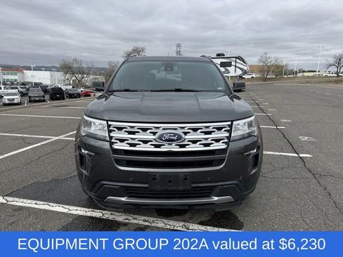 Used 2019 Ford Explorer XLT w/ Equipment Group 202A image 3