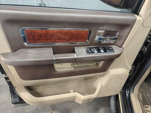 Used 2011 RAM 1500 Laramie w/ Protection Group image 43