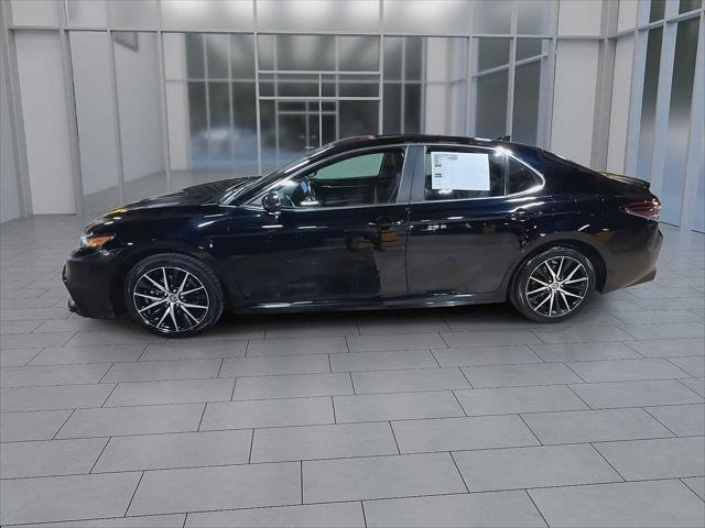 Certified 2023 Toyota Camry SE FWD image 5