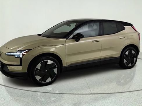 New 2026 Volvo EX30 Plus w/ Protection Package Premier AWD/4WD image 3