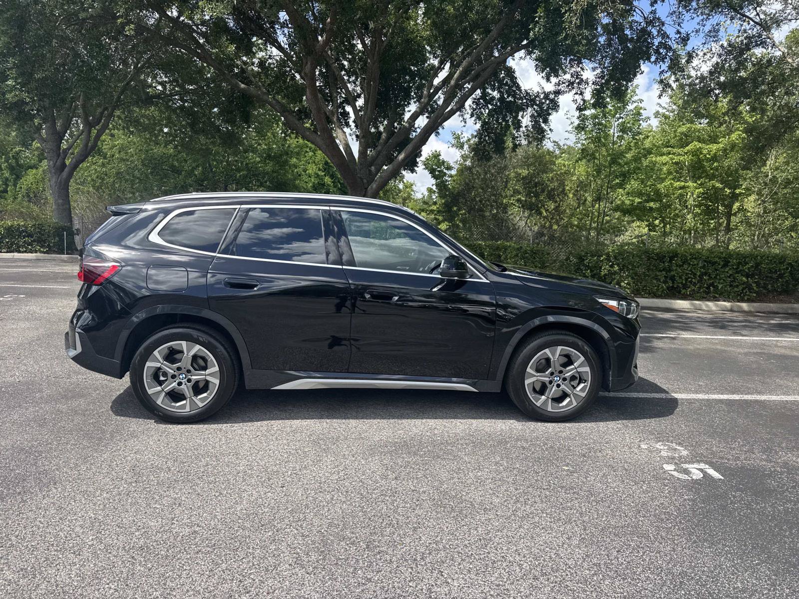 Certified 2026 BMW X1 xDrive28i w/ Technology Package AWD/4WD image 3