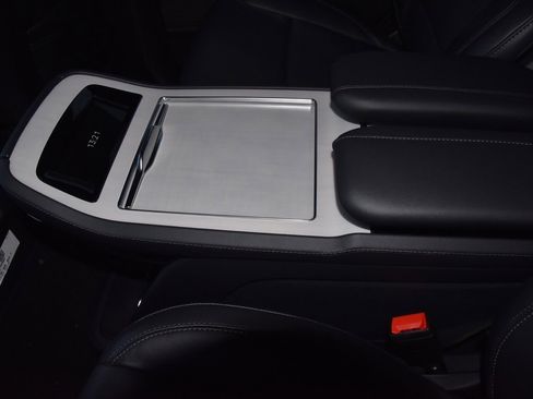 New 2025 Lincoln Navigator Reserve w/ Jet Appearance Package image 27