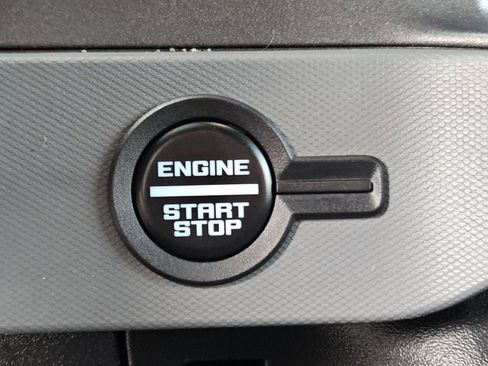 Certified 2024 Ford Bronco Black Diamond image 24