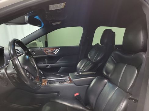 Used 2017 Lincoln Continental Reserve AWD/4WD image 16