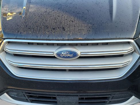 Used 2018 Ford Escape SEL w/ Ford Safe & Smart Package image 22