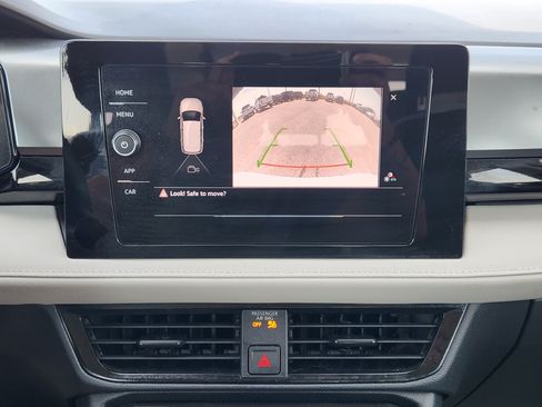 Used 2025 Volkswagen Taos S FWD image 18