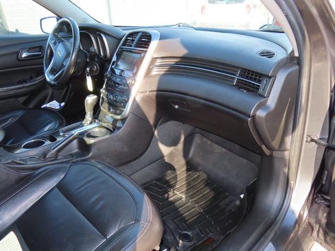 Used 2016 Chevrolet Malibu LTZ image 16