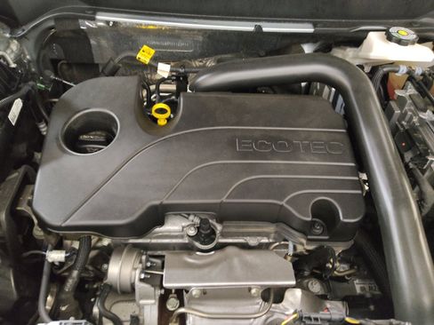 Used 2024 Chevrolet Equinox LT w/ Driver Convenience Package AWD/4WD image 30