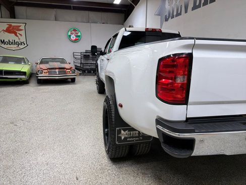 Used 2015 Chevrolet Silverado 3500 LTZ w/ Duramax Plus Package image 9