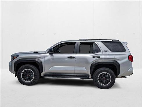 New 2025 Toyota 4Runner 4WD image 5