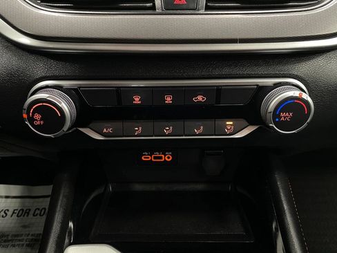 Used 2024 Nissan Altima 2.5 SR image 22