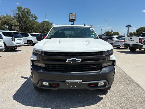 Used 2022 Chevrolet Silverado 1500 LT Trail Boss AWD/4WD image 16