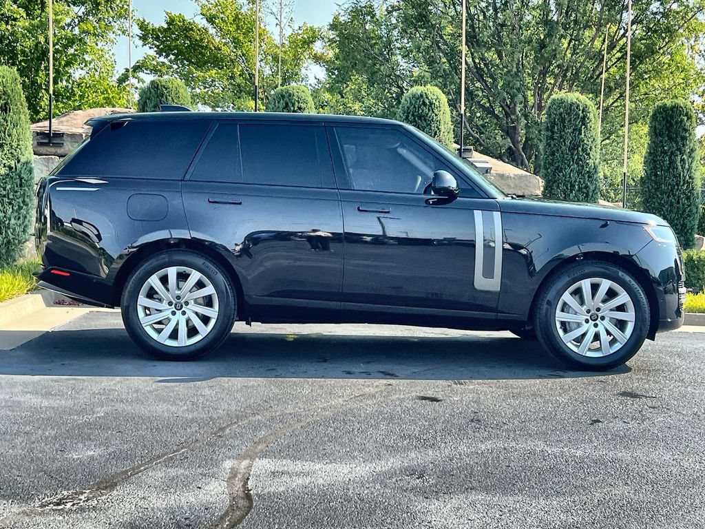 New 2027 Land Rover Range Rover SE AWD/4WD image 6
