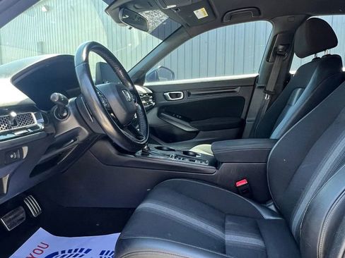 Used 2022 Honda Civic Sport image 9