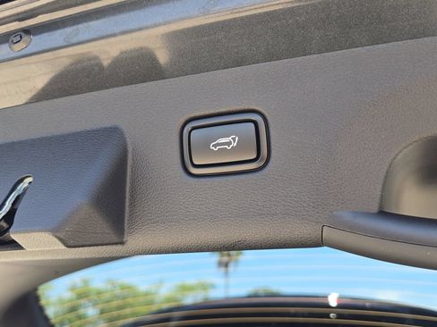 New 2026 Kia Sportage EX w/ EX Panorama Roof Package FWD image 11