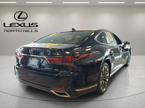 Certified 2022 Lexus LS 500 AWD image 4