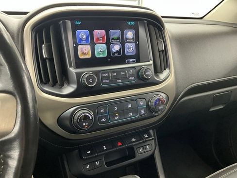 Used 2018 GMC Canyon Denali image 10