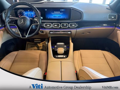 Used 2026 Mercedes-Benz GLS 450 4MATIC image 2