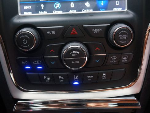 Used 2018 Jeep Grand Cherokee Trackhawk w/ Trailer Tow Group IV image 25