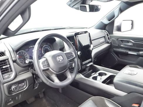 Used 2024 RAM 1500 Laramie AWD/4WD image 25