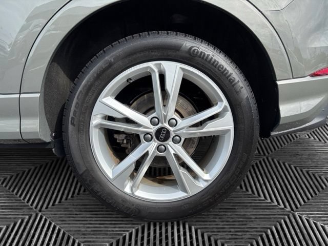Used 2024 Audi Q3 2.0T Premium w/ Convenience Package AWD/4WD image 31
