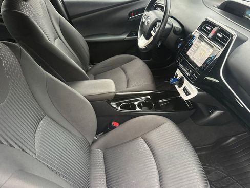 Used 2017 Toyota Prius Prime Plus image 17