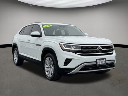 Used 2021 Volkswagen Atlas Cross Sport SE w/ Panoramic Sunroof Package