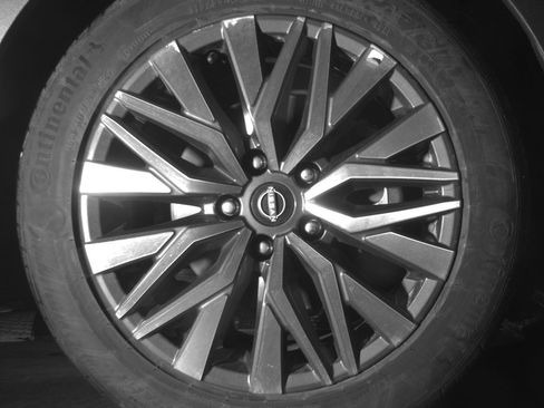 Used 2025 Nissan Altima 2.5 SV FWD image 10