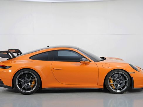 Used 2022 Porsche 911 GT3 image 46