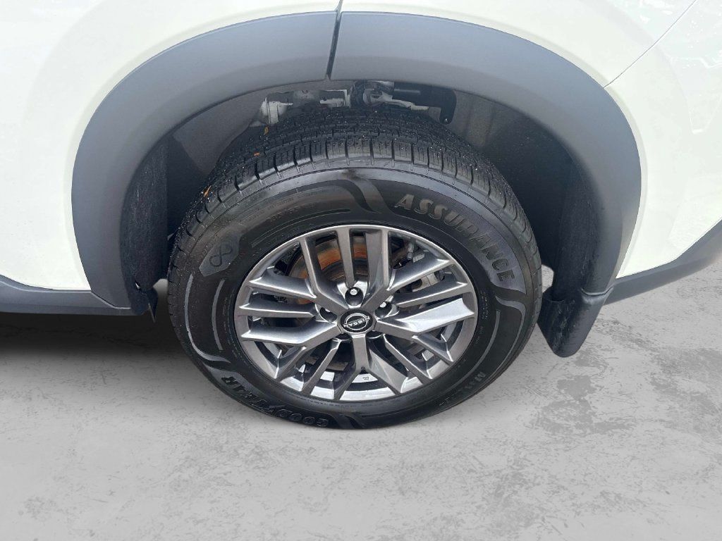 Certified 2023 Nissan Rogue S AWD/4WD image 12