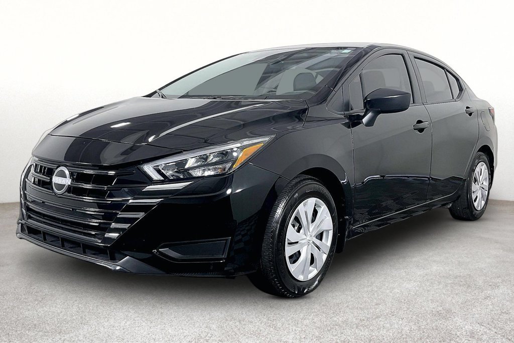 Used 2025 Nissan Versa S w/ Trunk Package FWD image 13