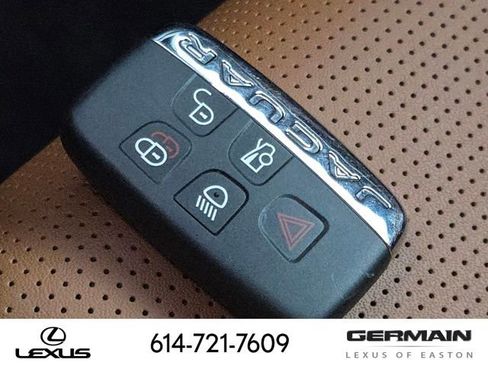 Used 2019 Jaguar F-TYPE Coupe image 37