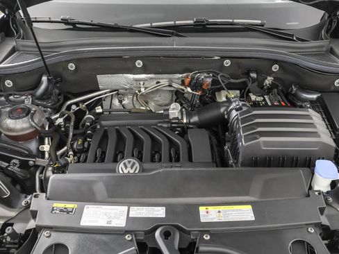 Used 2023 Volkswagen Atlas SE w/ Black Wheel Package AWD/4WD image 50