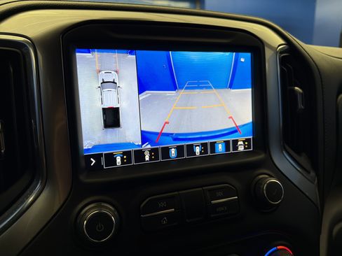 Used 2020 Chevrolet Silverado 2500 LTZ w/ LTZ Premium Package image 22