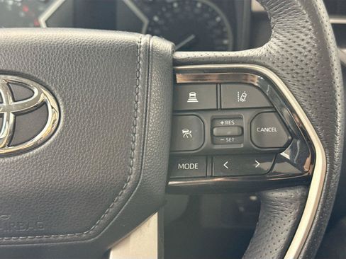 Used 2023 Toyota Tundra Limited w/ Power Package AWD/4WD image 20