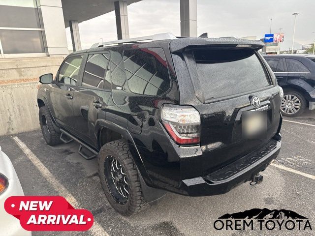 Used 2018 Toyota 4Runner SR5 Premium AWD/4WD image 13