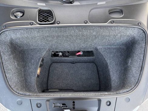 Used 2008 Audi R8 V8 image 23