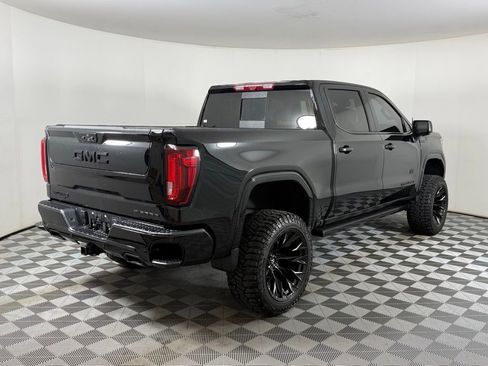 Used 2025 GMC Sierra 1500 Denali Ultimate image 11