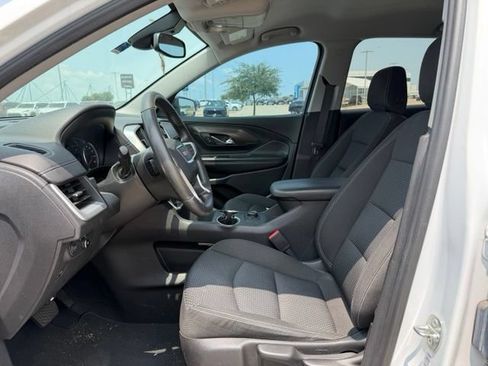 Used 2023 GMC Terrain SLE w/ Elevation Edition FWD image 13