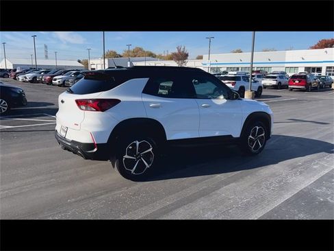 Certified 2021 Chevrolet TrailBlazer RS w/ Convenience Package image 8