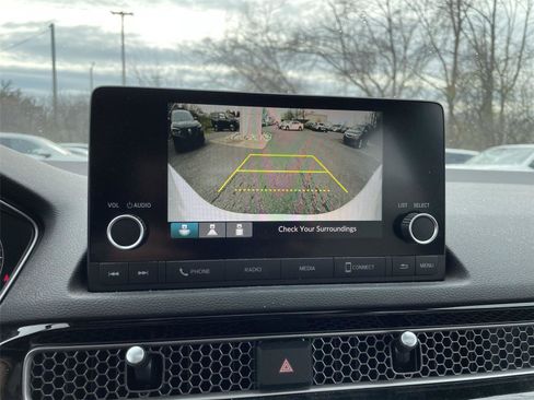 Used 2024 Honda Civic EX-L image 18