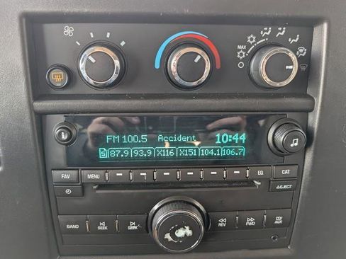 Used 2018 Chevrolet Express 3500 LT w/ LT Preferred Equipment Group image 11