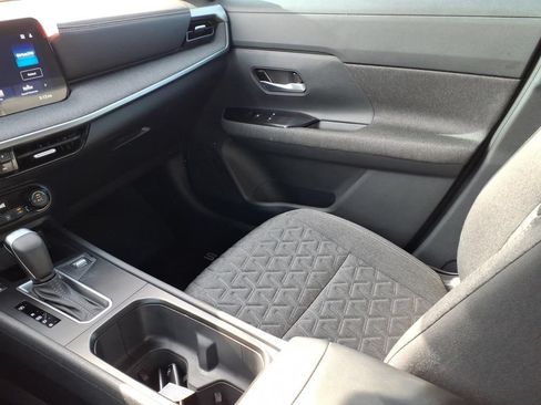 Used 2026 Nissan Kicks SV FWD image 12