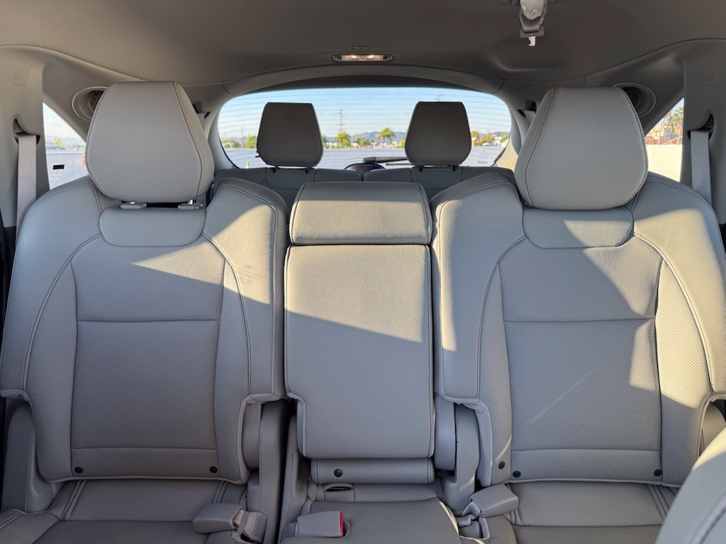 Used 2020 Acura MDX w/ Technology Package FWD image 19