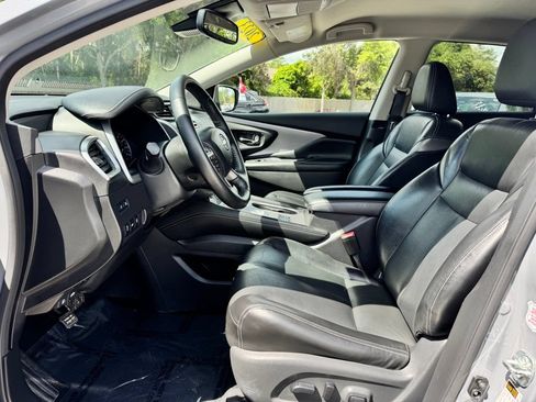 Used 2023 Nissan Murano SL AWD/4WD image 15