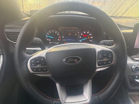 Used 2022 Ford Explorer Timberline image 10